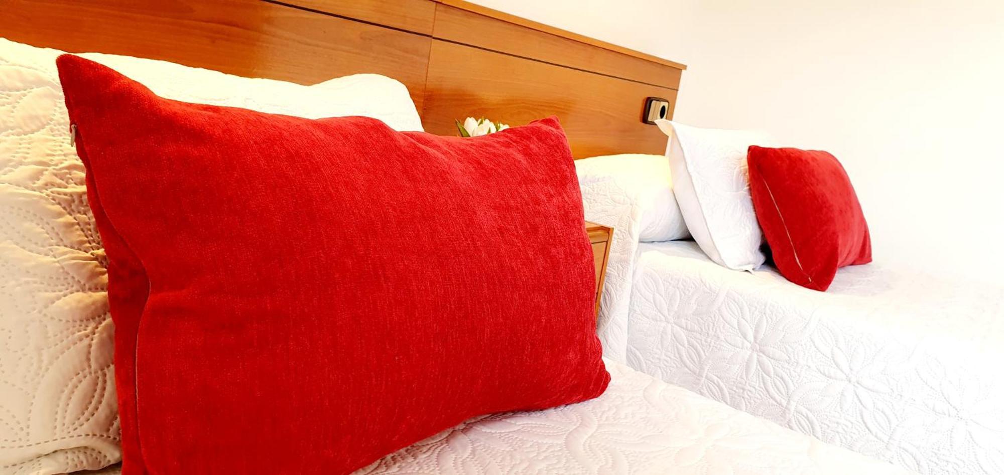Sidreria La Casa Abajo Otel La Franca Dış mekan fotoğraf