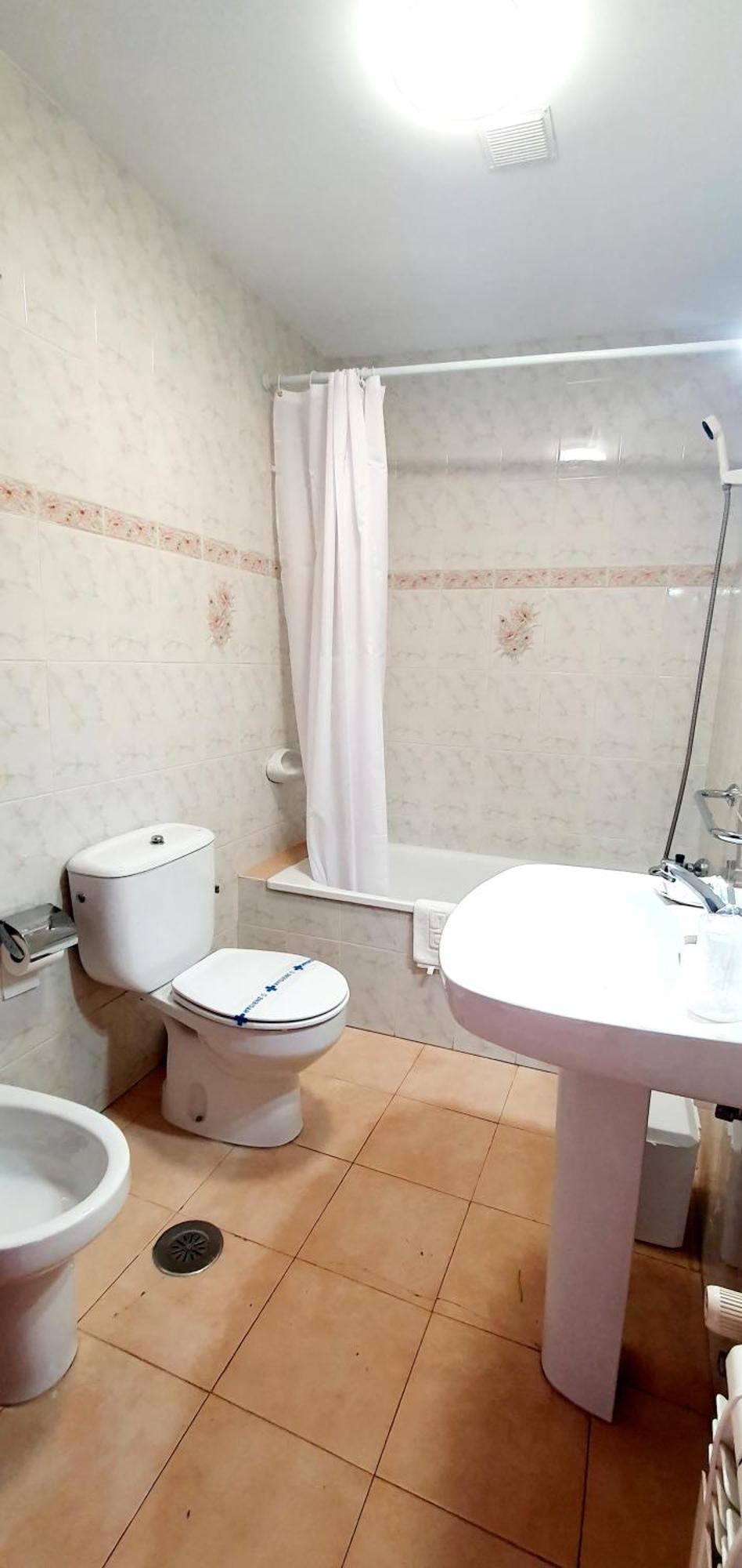 Sidreria La Casa Abajo Otel La Franca Dış mekan fotoğraf